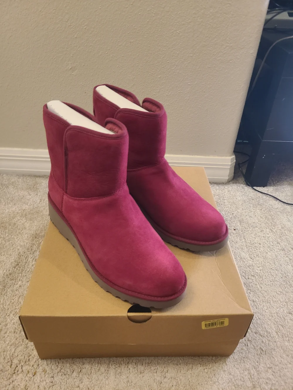 UGG! 5 Rare Pairs!